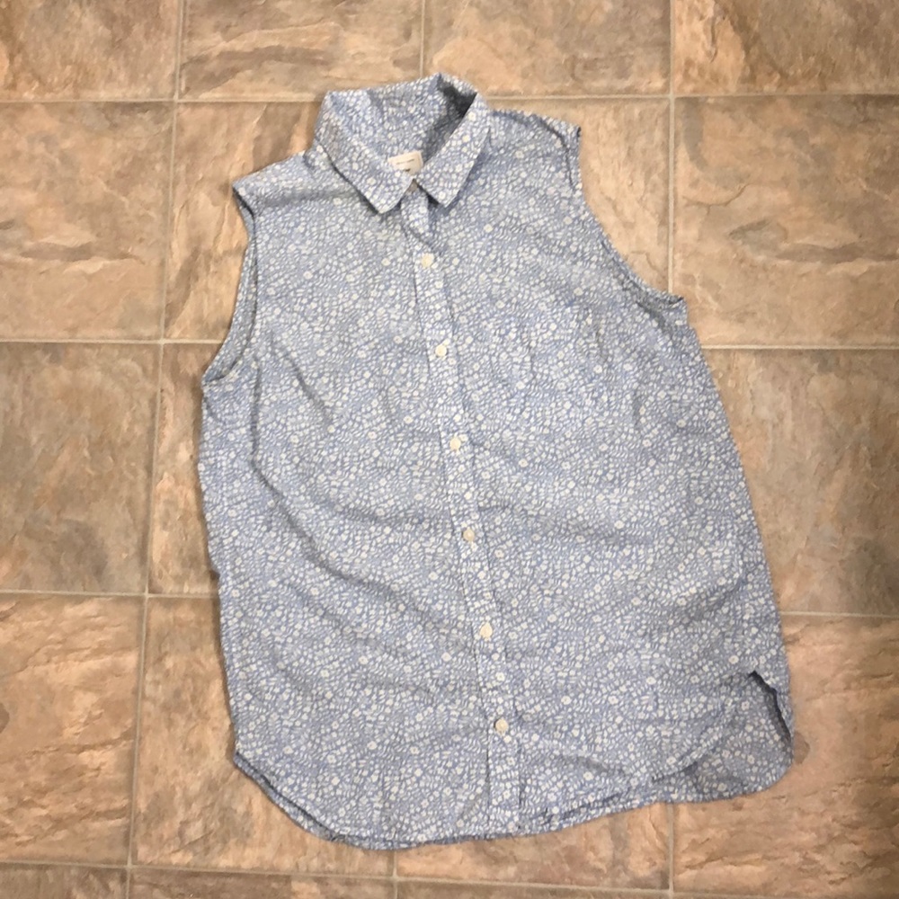 Gap Spring Floral Button Down Shirt